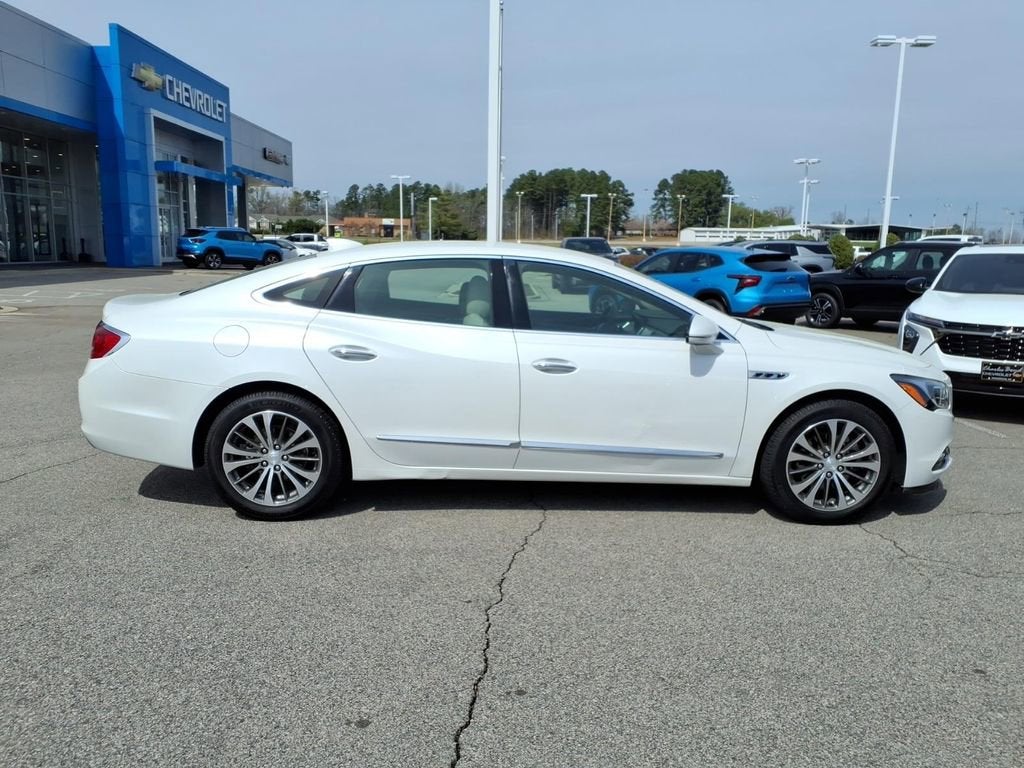 2019 Buick LaCrosse Essence