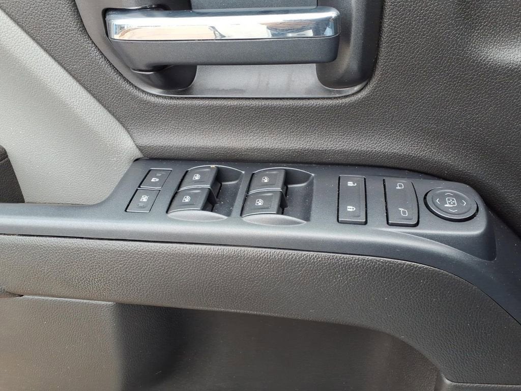 2017 Chevrolet Silverado 1500 Custom