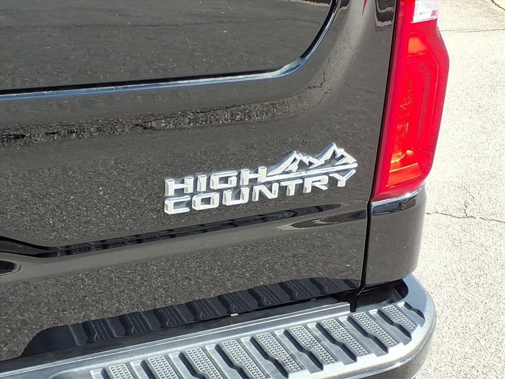 2025 Chevrolet Silverado 1500 High Country