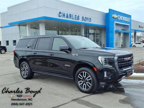 2023 GMC Yukon XL AT4
