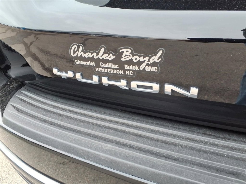 2023 GMC Yukon XL AT4