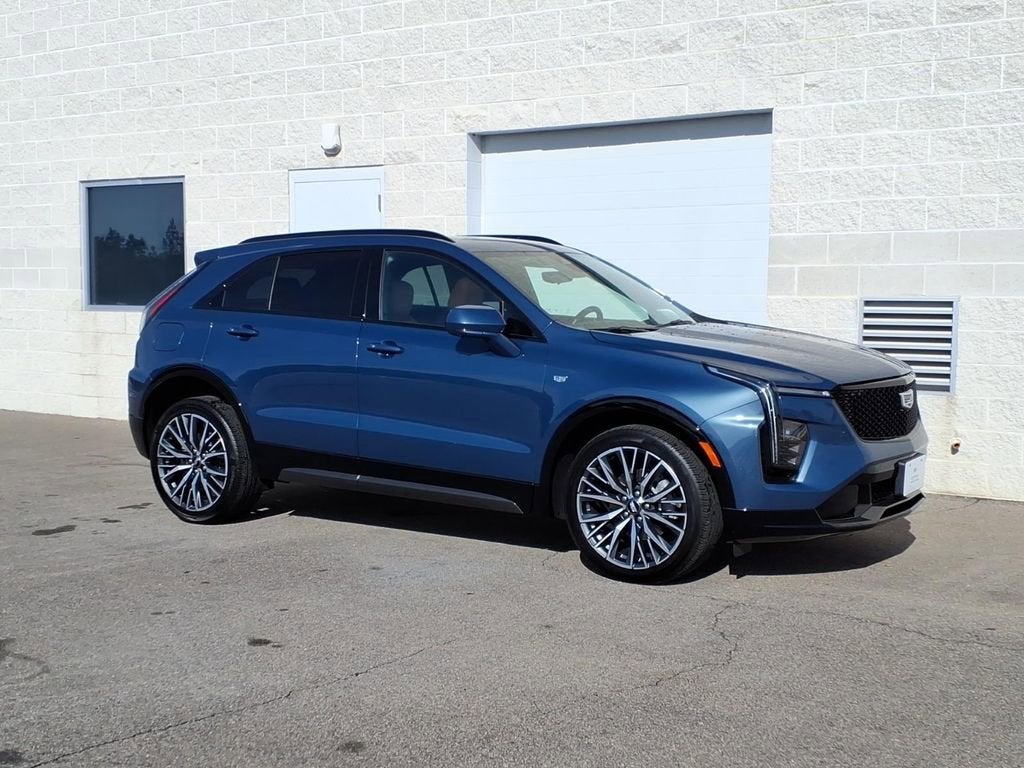2024 Cadillac XT4 Sport