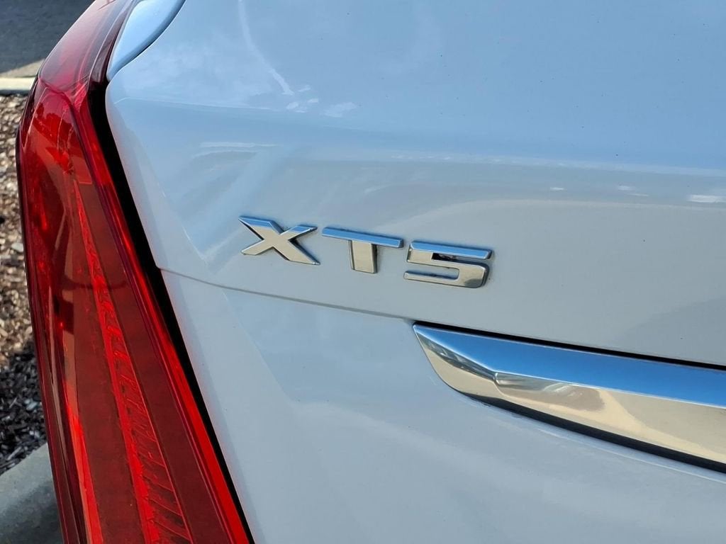 2017 Cadillac XT5 FWD