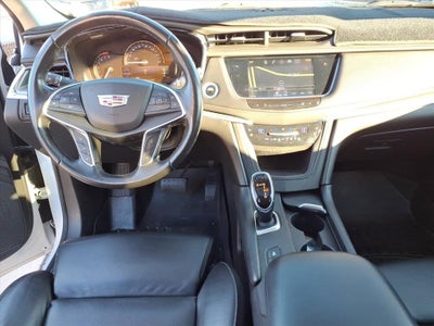 2017 Cadillac XT5 Premium Luxury FWD