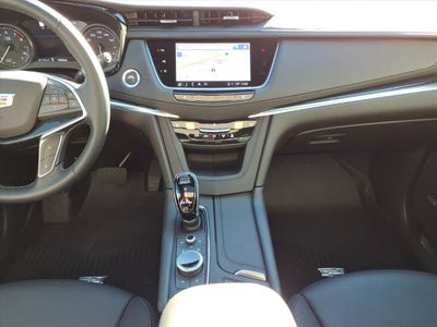 2025 Cadillac XT5 Premium Luxury