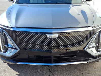 2024 Cadillac LYRIQ Luxury 1