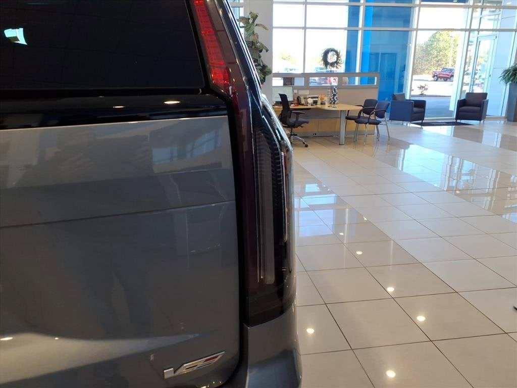 2023 Cadillac Escalade Escalade-V