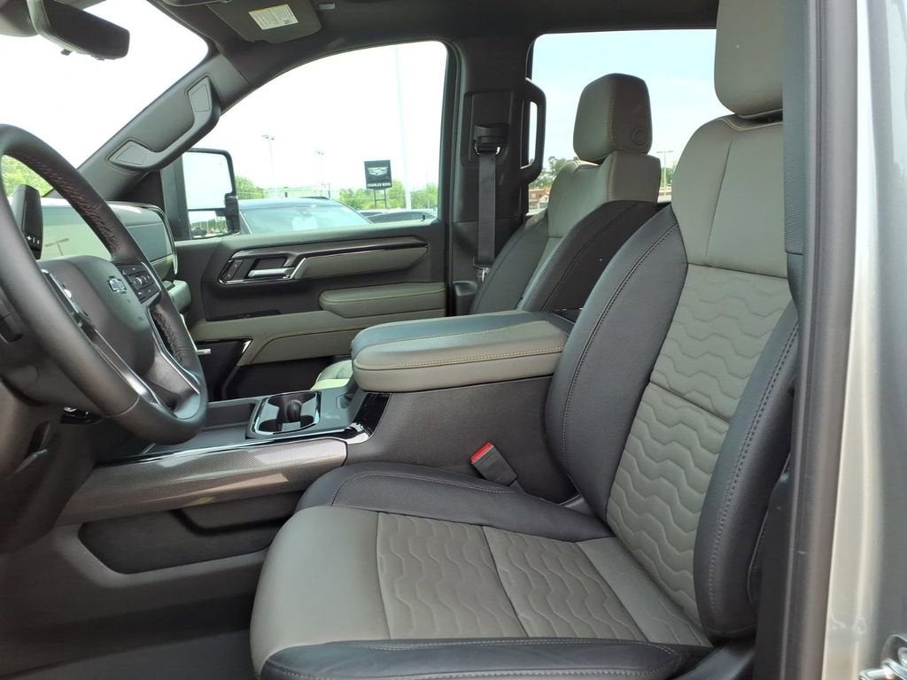 2025 Chevrolet Silverado 2500 HD ZR2