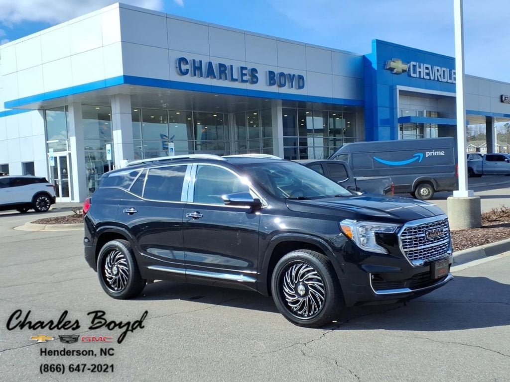 2023 GMC Terrain Denali