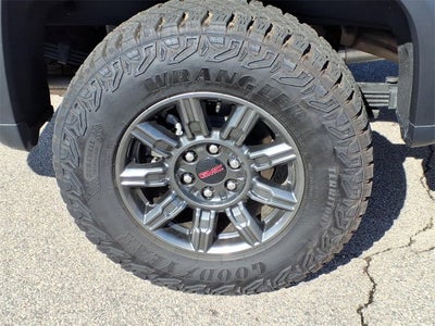 2025 GMC Sierra 1500 AT4X