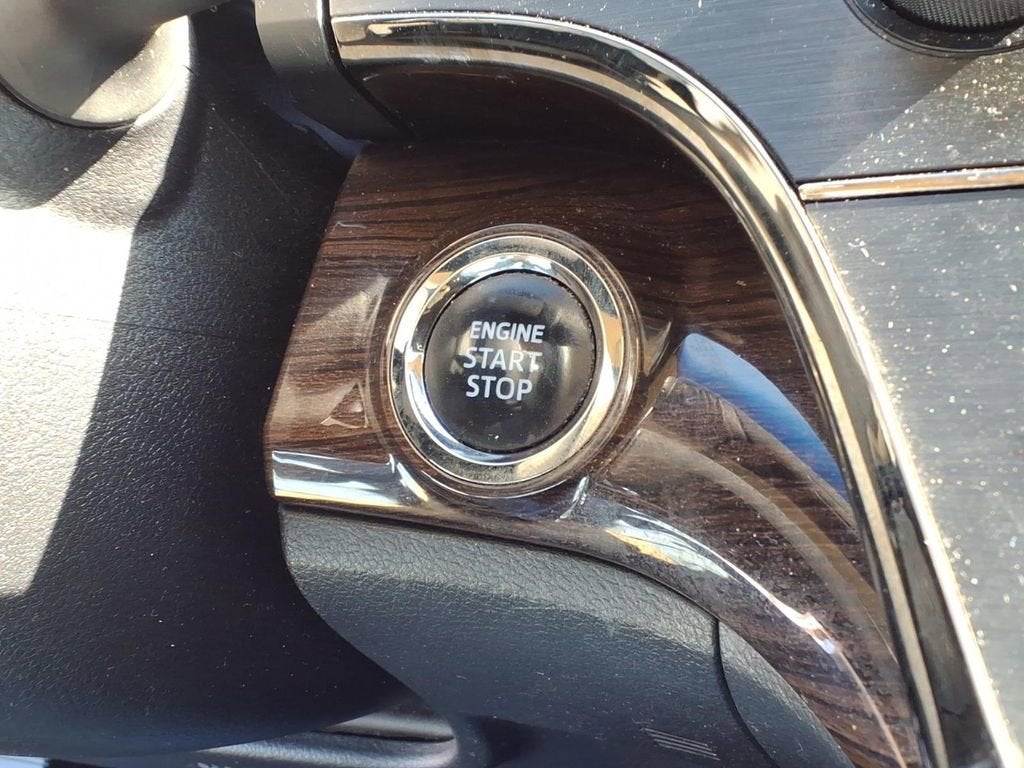 2013 Toyota Avalon XLE