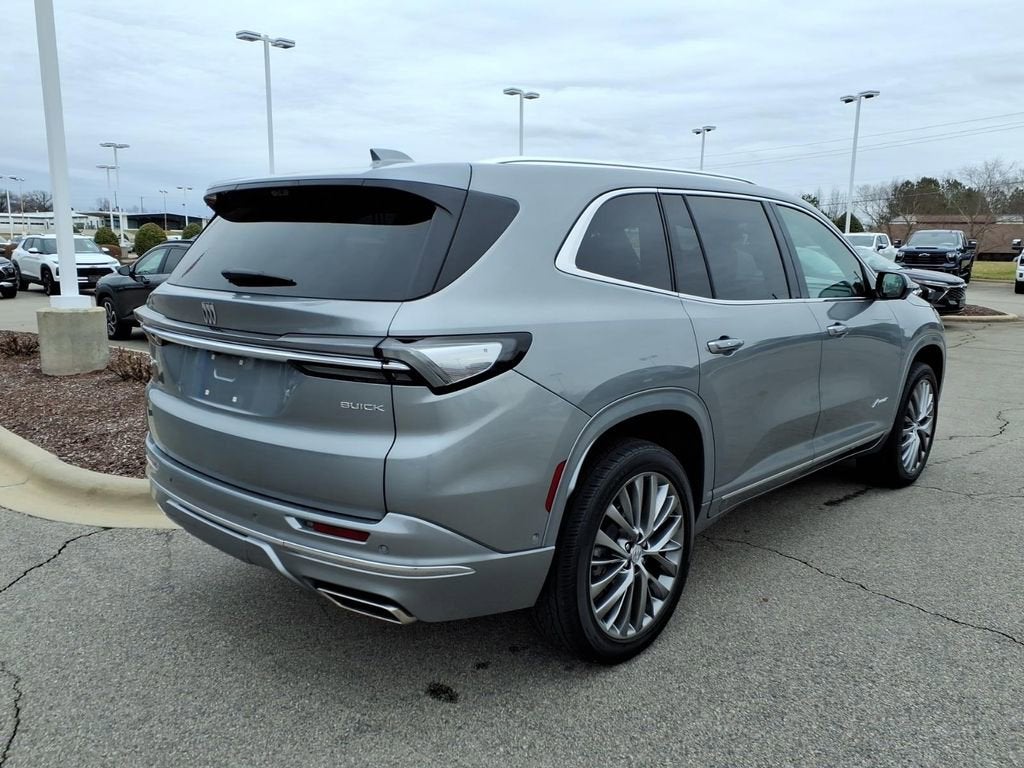2025 Buick Enclave Avenir