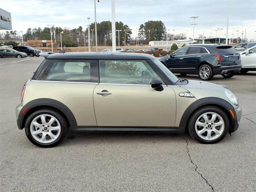 2009 MINI Hardtop 2 Door Cooper S