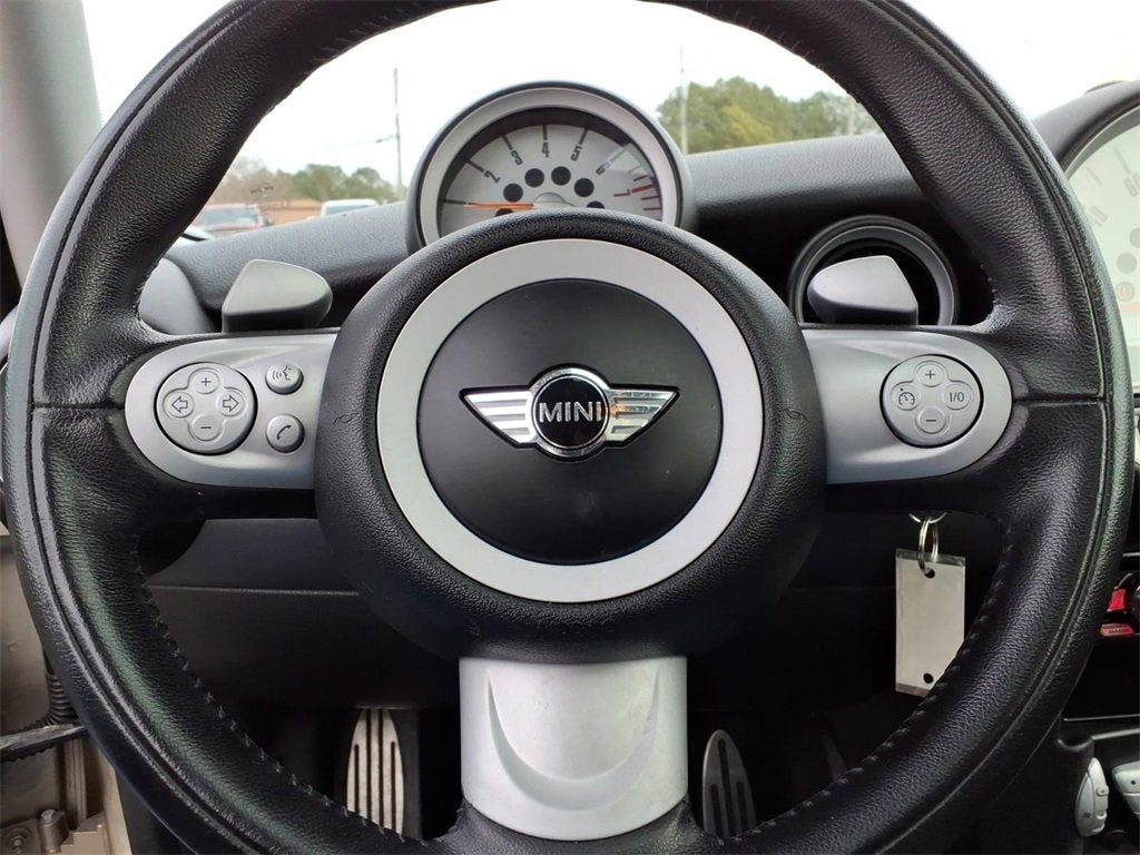 2009 MINI Hardtop 2 Door Cooper S