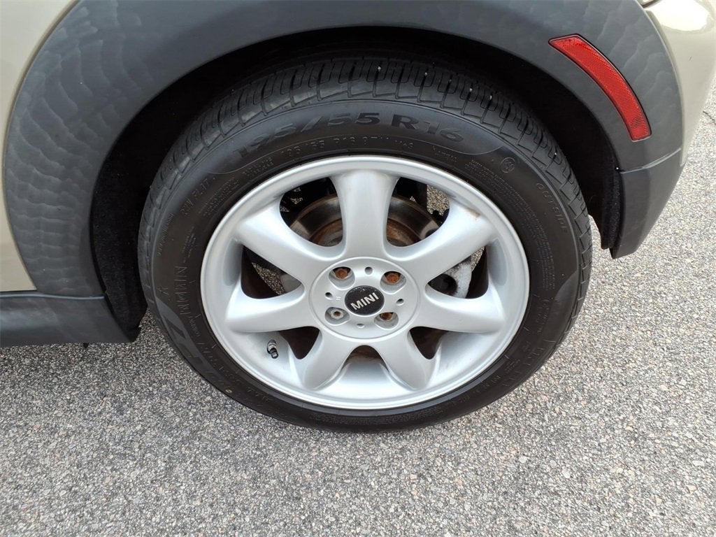 2009 MINI Hardtop 2 Door Cooper S